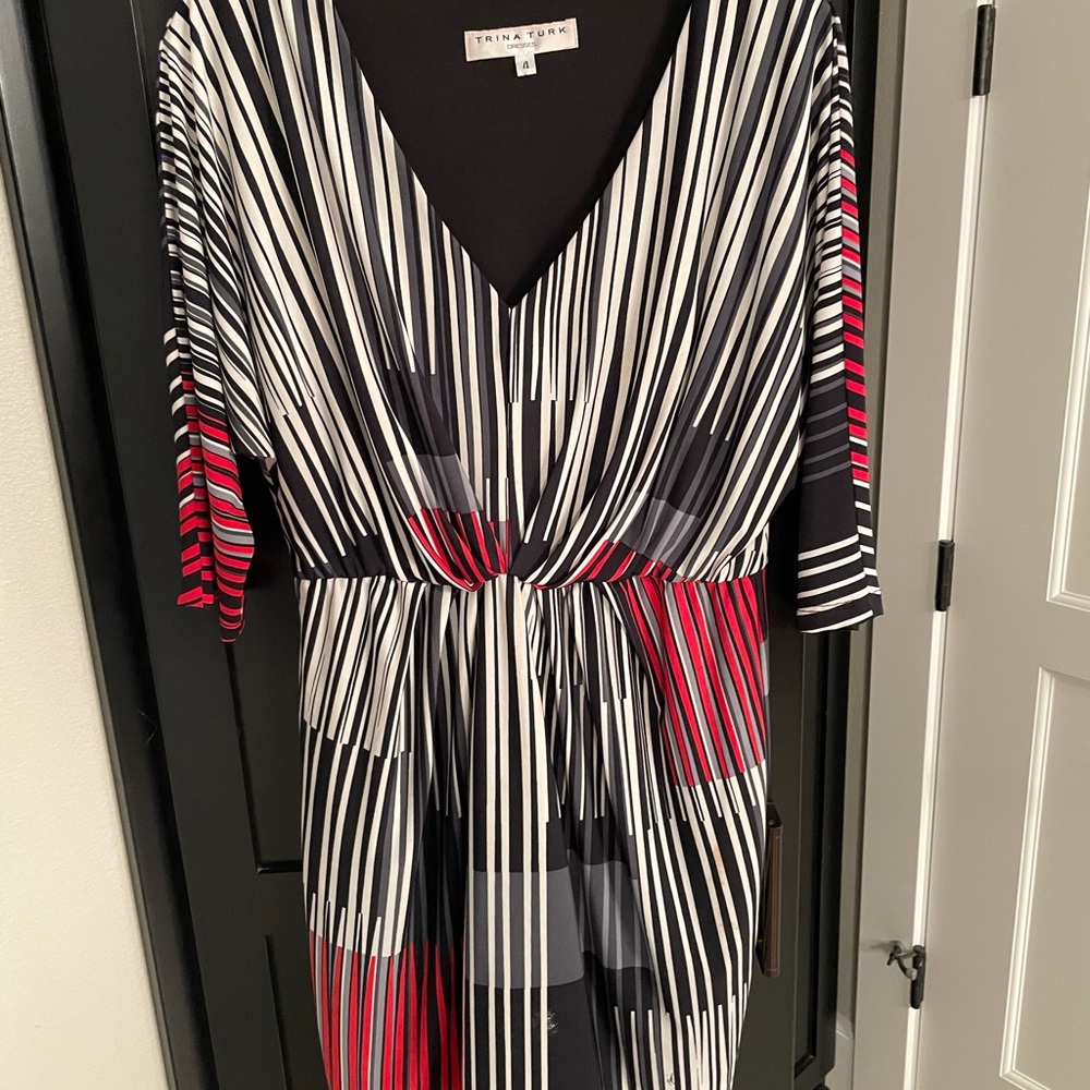 Trina Turk size 4 dress